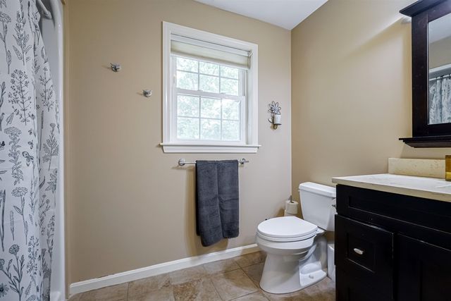 9 Taconic Drive, Amherst, NH 03031