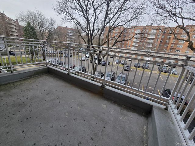 149-30 88th Street 2G, Howard Beach, NY 11414