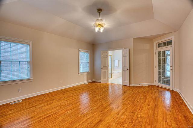 4411 Ashbury Parke Drive, Newburgh, IN 47630