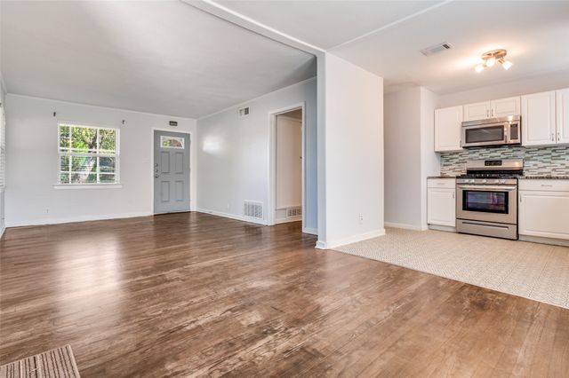 1610 Belmead Lane, Irving, TX 75061