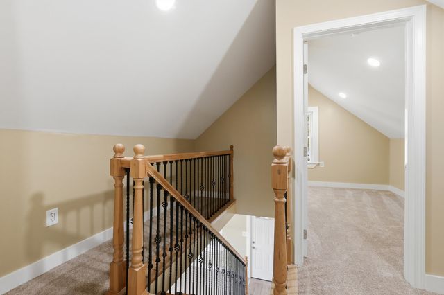 40 Grove Street, Rochester, NH 03868