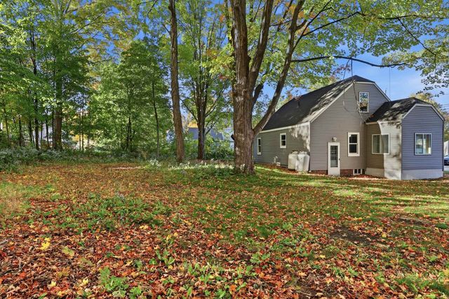 40 Grove Street, Rochester, NH 03868