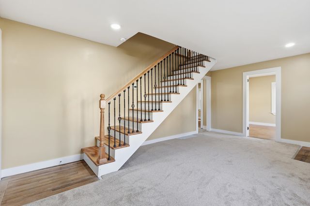 40 Grove Street, Rochester, NH 03868