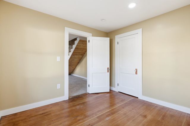 40 Grove Street, Rochester, NH 03868