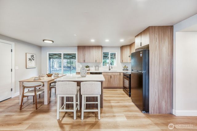 30004 47th Place S, Auburn, WA 98001