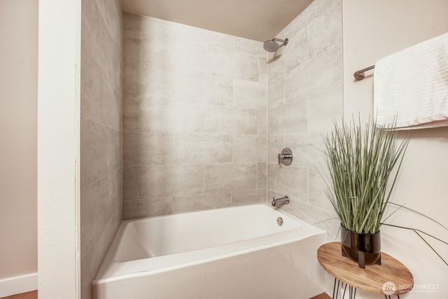 30004 47th Place S, Auburn, WA 98001