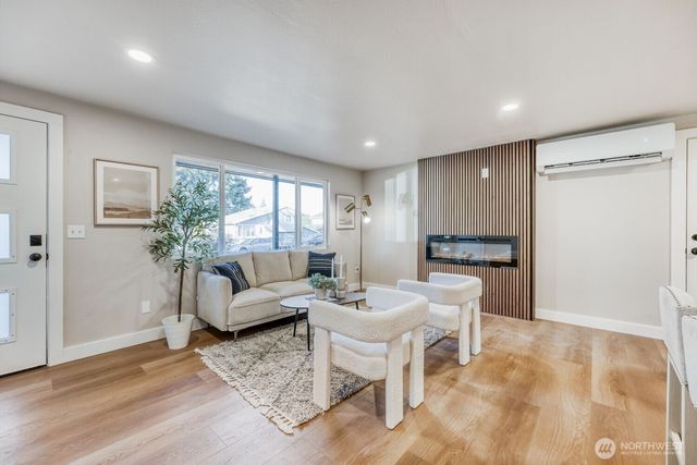 30004 47th Place S, Auburn, WA 98001