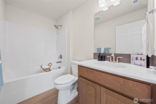 414 Comet Street, Milton, WA 98354