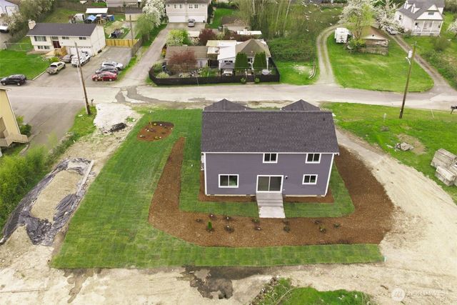 414 Comet Street, Milton, WA 98354