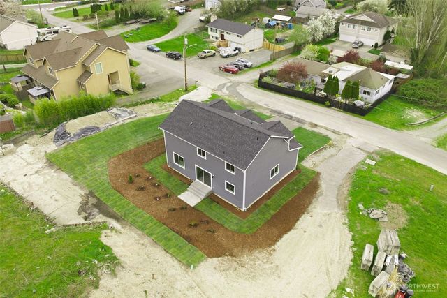 414 Comet Street, Milton, WA 98354