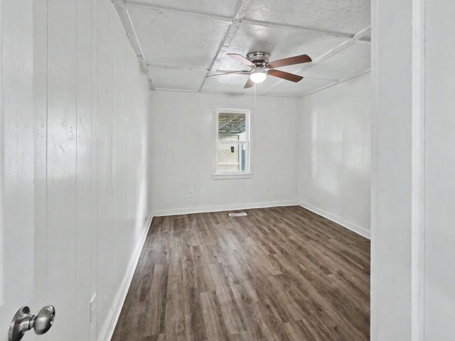 1408 N Forest Avenue, Springfield, MO 65802