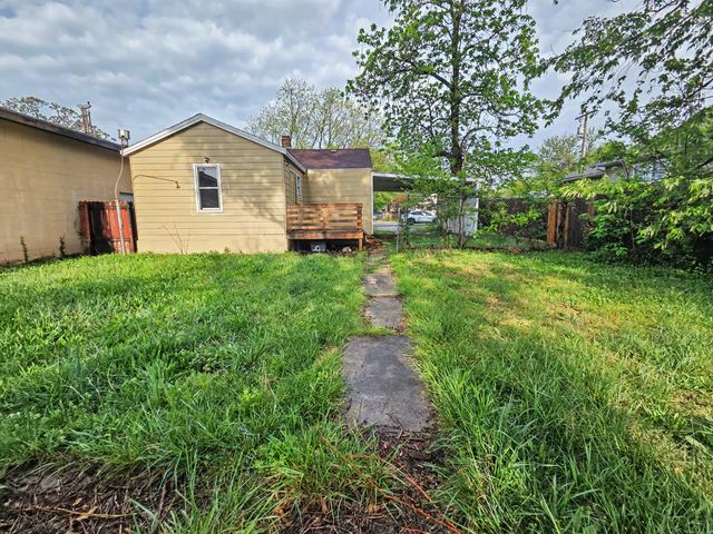 1408 N Forest Avenue, Springfield, MO 65802