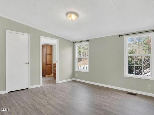 145 Hunter Lane, Henderson, NC 27537