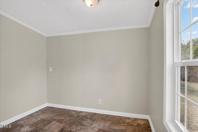 145 Hunter Lane, Henderson, NC 27537