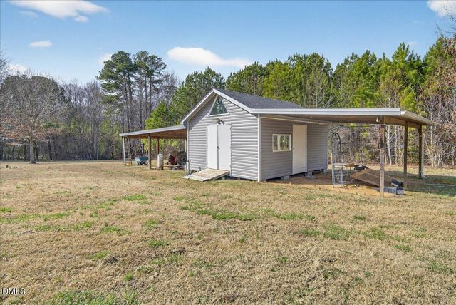 145 Hunter Lane, Henderson, NC 27537