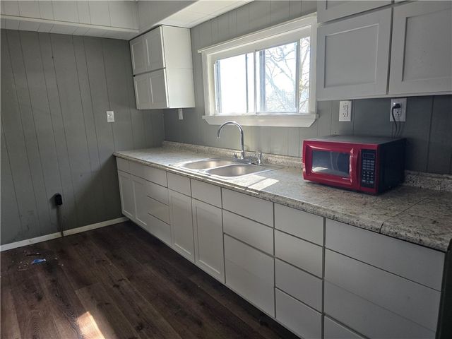 708 Lookout Avenue, Charleroi Boro, PA 15022