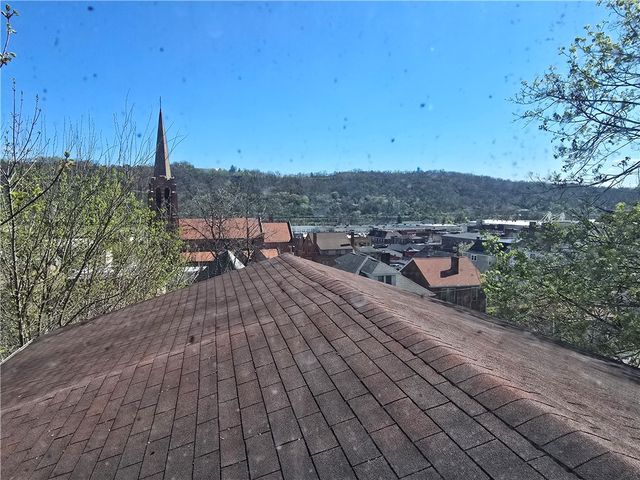 708 Lookout Avenue, Charleroi Boro, PA 15022