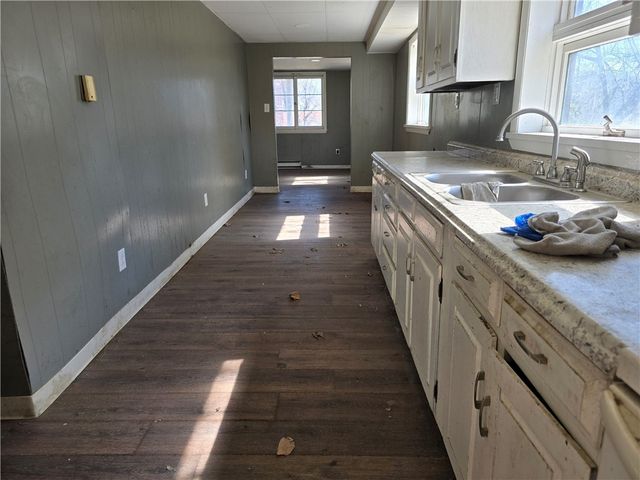 708 Lookout Avenue, Charleroi Boro, PA 15022