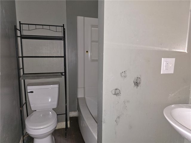 708 Lookout Avenue, Charleroi Boro, PA 15022
