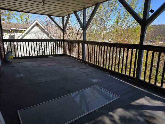 708 Lookout Avenue, Charleroi Boro, PA 15022