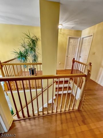174 Buttonwood Dr, Piscataway Twp., NJ 08854