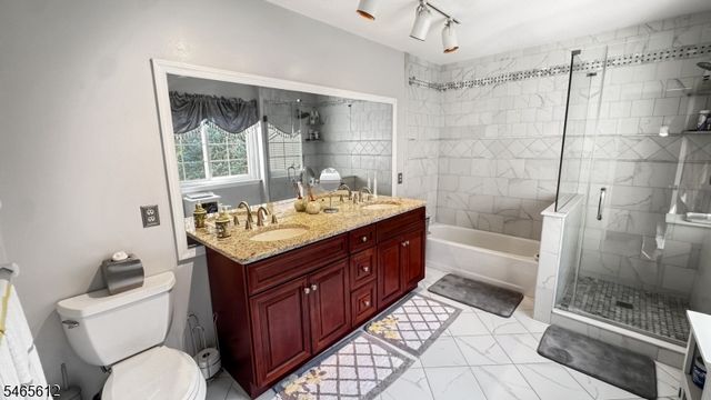 174 Buttonwood Dr, Piscataway Twp., NJ 08854