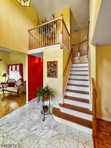 174 Buttonwood Dr, Piscataway Twp., NJ 08854