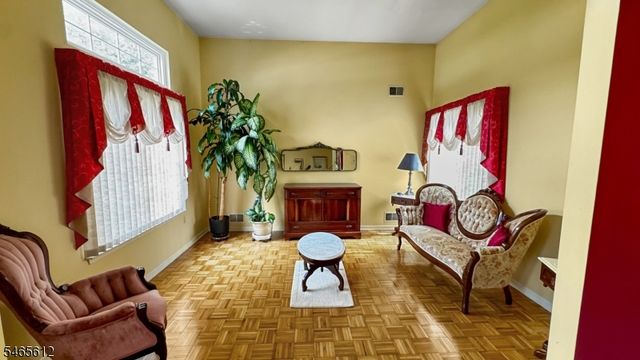 174 Buttonwood Dr, Piscataway Twp., NJ 08854