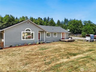 4493 NE Stevens Uhler Road, Poulsbo, WA 98370