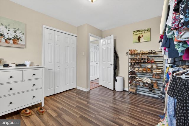 289 BUTTONWOOD DR, Elizabethtown, PA 17022