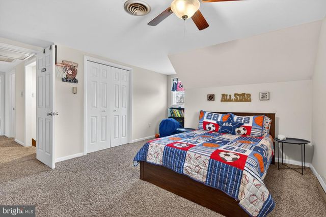 289 BUTTONWOOD DR, Elizabethtown, PA 17022