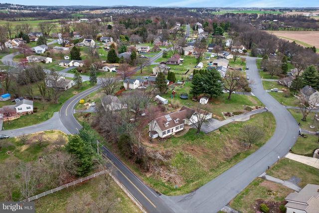 289 BUTTONWOOD DR, Elizabethtown, PA 17022