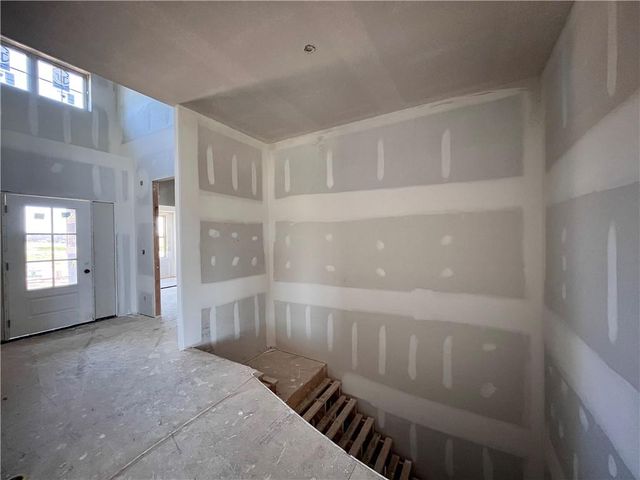 1628 Hanover Lane, Raymore, MO 64083