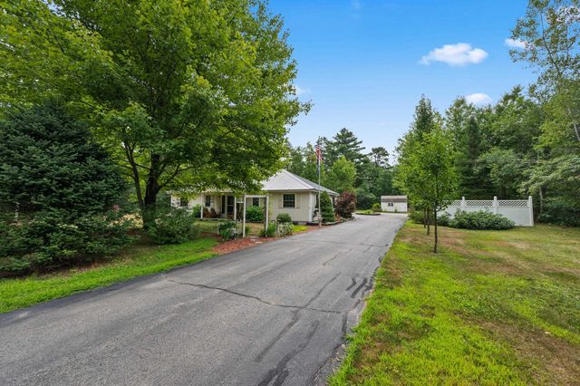 95 W Danforth Bay Road, Freedom, NH 03836