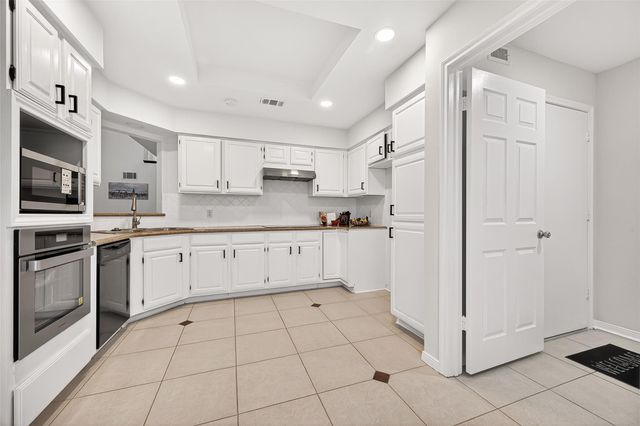 2907 Cotton Stock Drive, Sugar Land, TX 77479