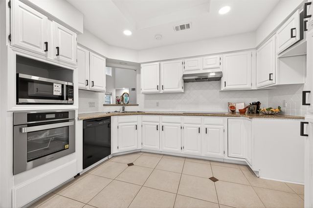 2907 Cotton Stock Drive, Sugar Land, TX 77479