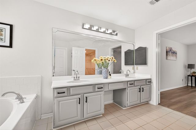 2907 Cotton Stock Drive, Sugar Land, TX 77479