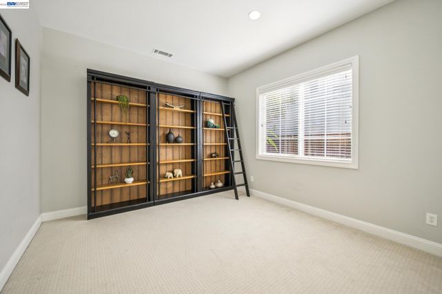 2811 E Sugar Hill Ter, Dublin, CA 94568