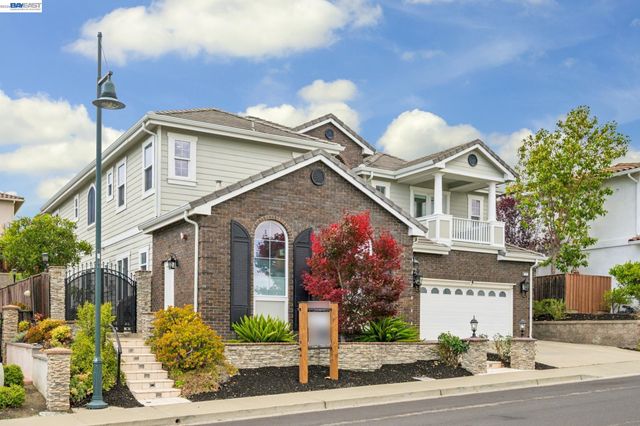 2811 E Sugar Hill Ter, Dublin, CA 94568