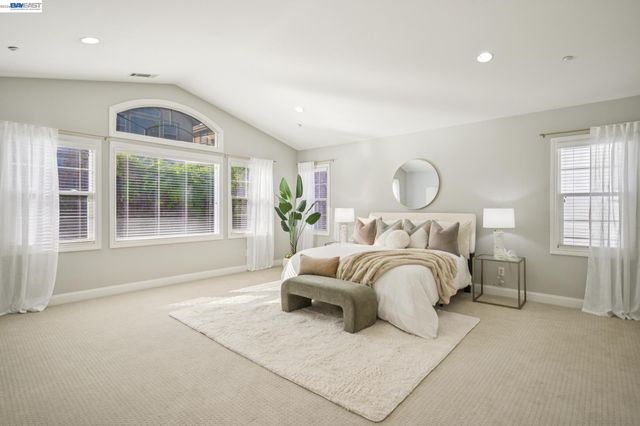 2811 E Sugar Hill Ter, Dublin, CA 94568