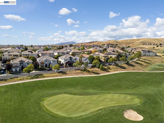 2811 E Sugar Hill Ter, Dublin, CA 94568