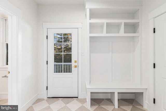 409 W BUTLER PIKE, Ambler, PA 19002