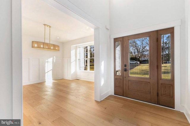 409 W BUTLER PIKE, Ambler, PA 19002