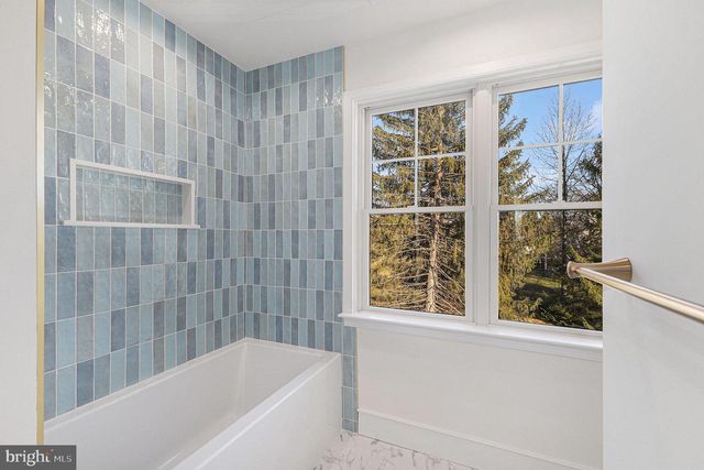 409 W BUTLER PIKE, Ambler, PA 19002