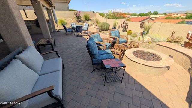38971 S Moonwood Drive, Tucson, AZ 85739