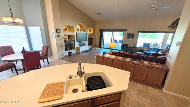 38971 S Moonwood Drive, Tucson, AZ 85739