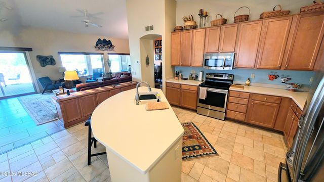 38971 S Moonwood Drive, Tucson, AZ 85739