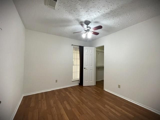 15734 Roxton Ridge Drive, Webster, TX 77598