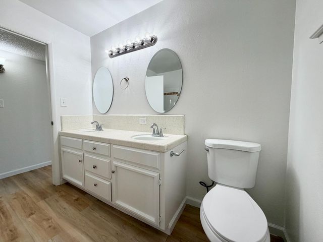 2096 E Sierra Avenue, Fresno, CA 93710