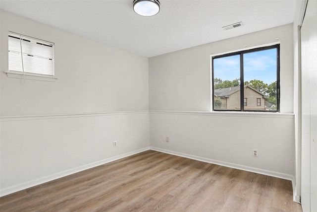 524 Charlotte Avenue, Kalamazoo, MI 49048